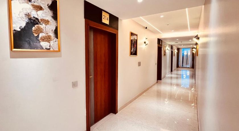 Western Blu in Delhi