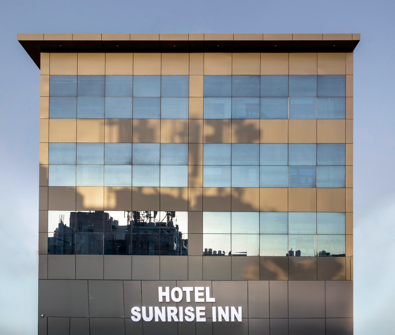 Sunrise Inn in Noida