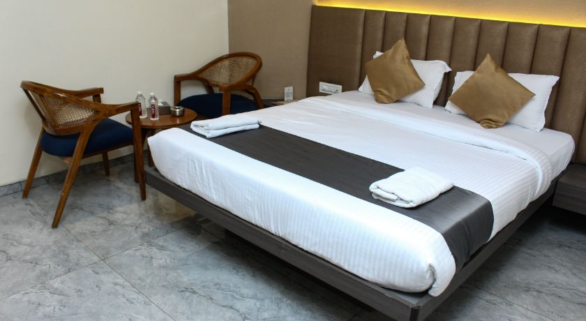 Hotel Aarush Residency in Navi Mumbai