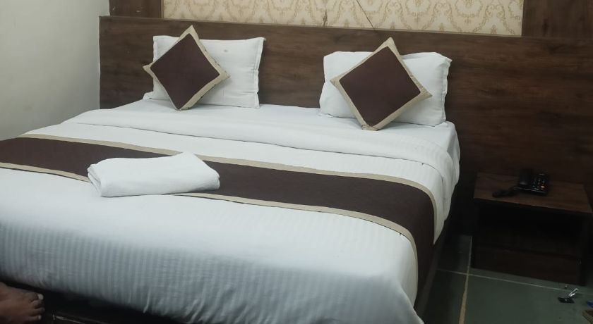 Hotel Lux Inn in Udaipur