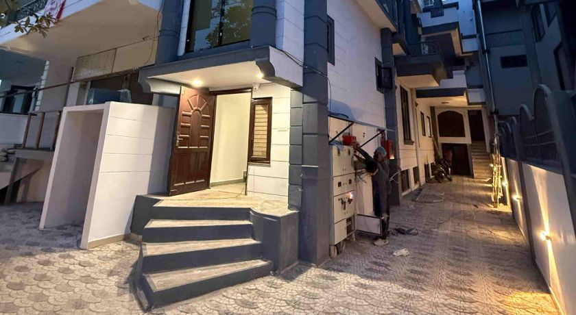 Hotel Silver Stone in Noida