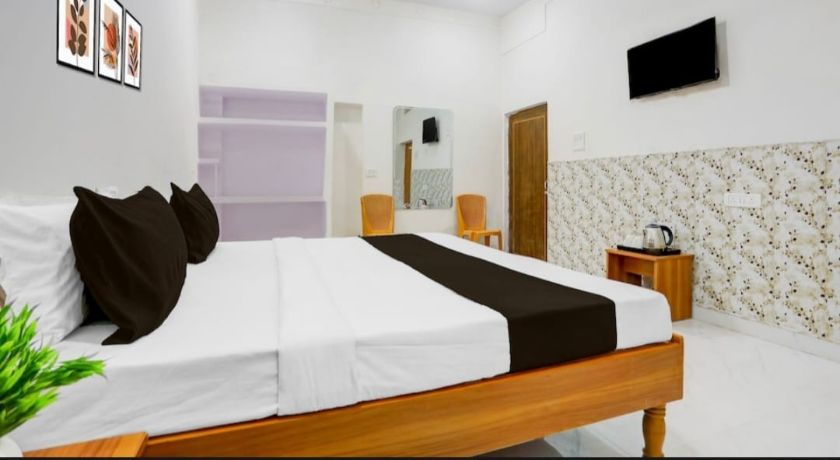 Hotel Gangotri in Varanasi