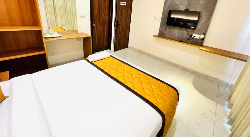 Sterling Wood Hotel in Bangalore