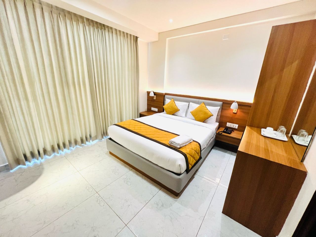 Sterling Wood Hotel in Bangalore