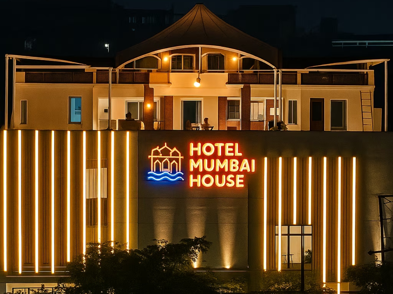 Hotel Mumbai House - Brilliant Convention Center in Indore