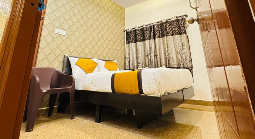 Hotel Golden Inn in Bangalore