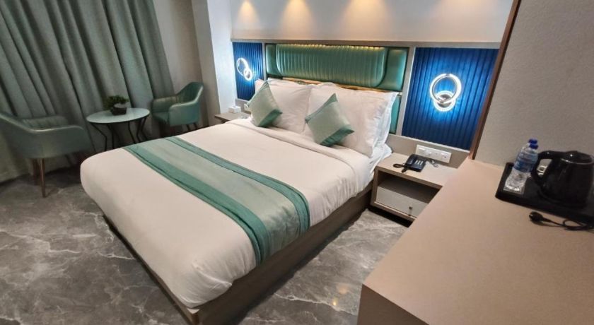 Hotel Prime Suites Airoli in Navi Mumbai