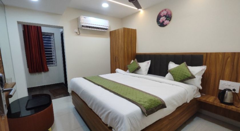 Hotel KK Grand in Vijayawada