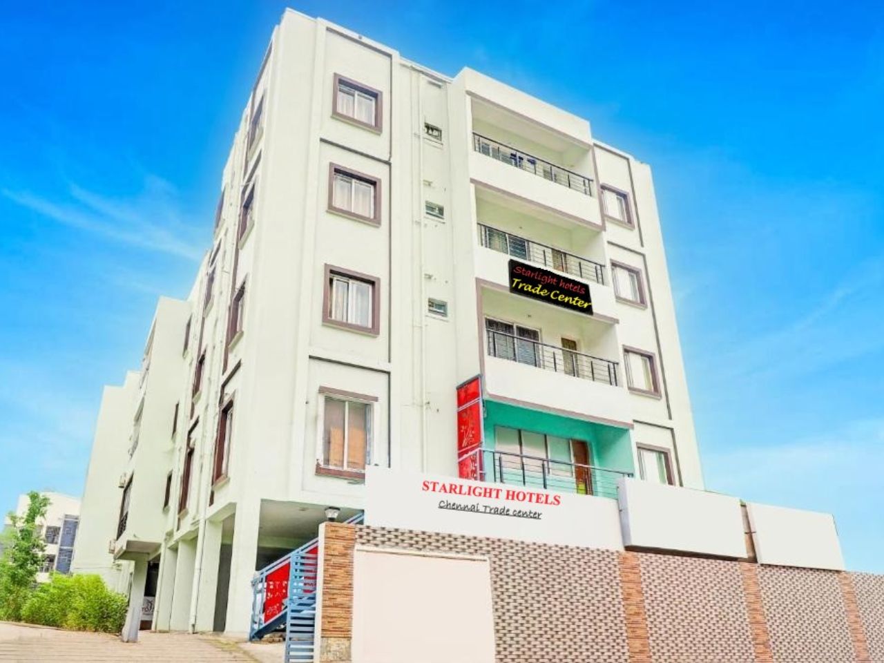 Starlight Hotels DLF in Chennai