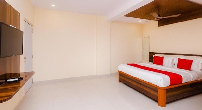 Hotel Shelter in Thane