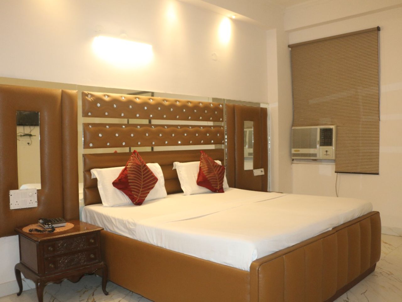 Hotel Swisston Palace in Delhi