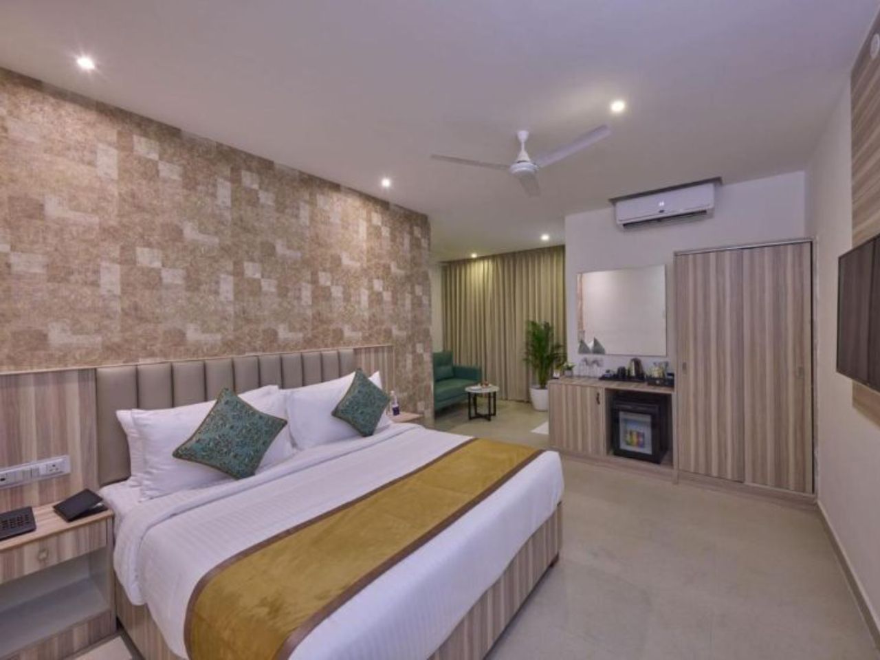 Grand Continent T-Nagar in Chennai