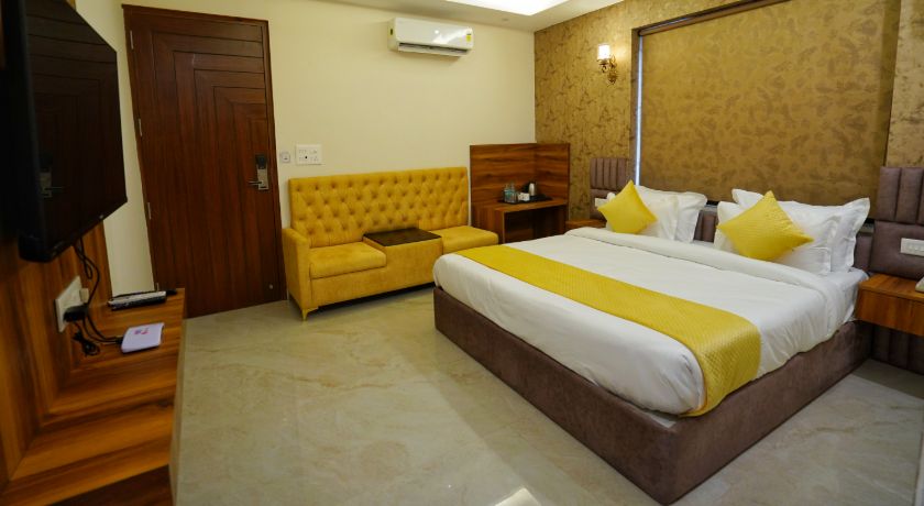 Hotel Golden Orchard in Dehradun