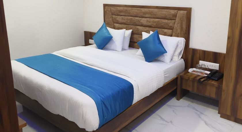 Hotel Ozone in Ahmedabad