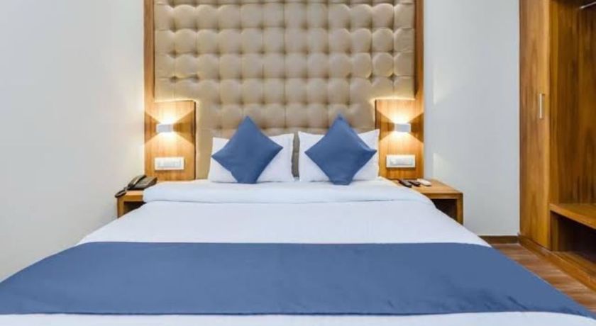 Hotel Cozy Inn in Mumbai