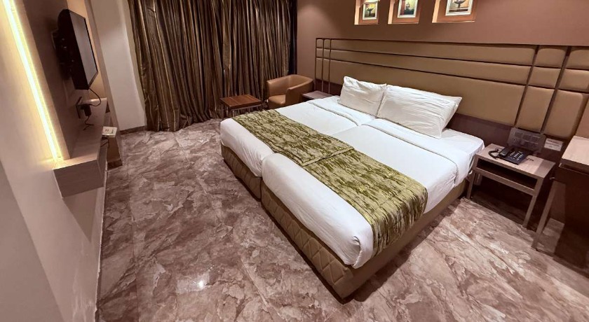 Hotel Varishtta in Navi Mumbai