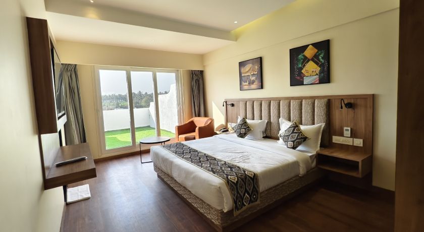 Element By Monarch in Pune