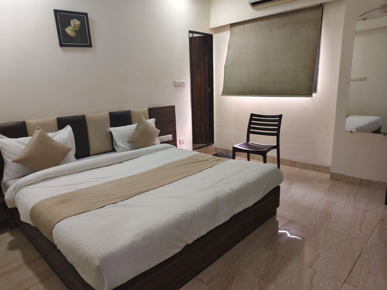Hotel Sun Villa in Ahmedabad