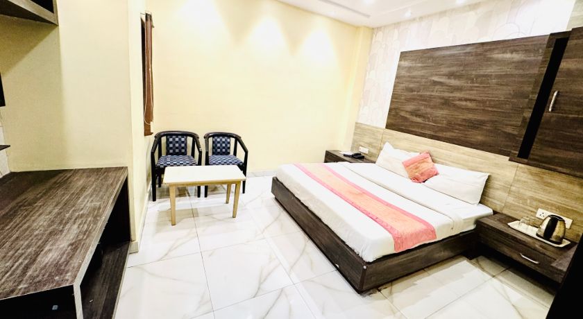 Hotel Megha in Lucknow