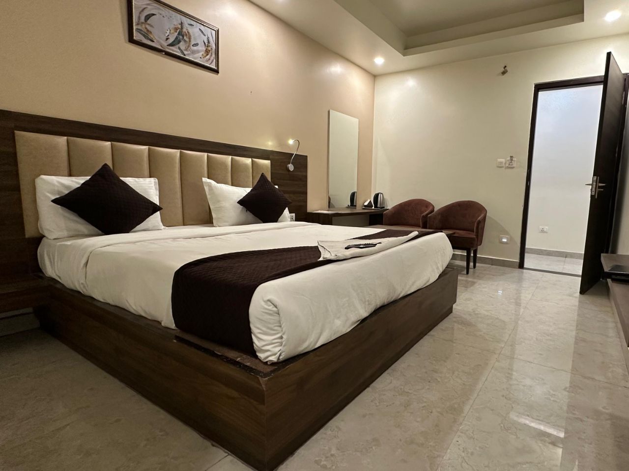 Hotel Oracle Inn in Lucknow