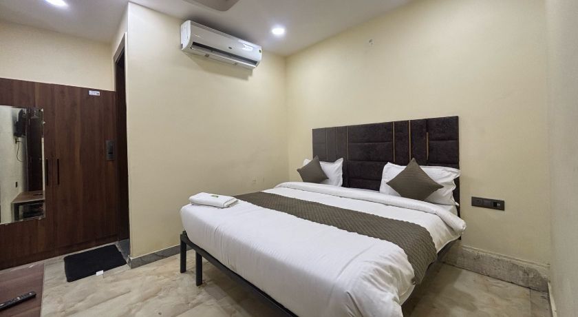Hotel Yash Residency in Delhi