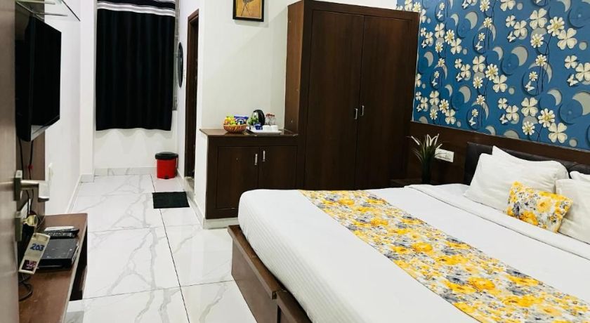 Hotel Plaza Hyderabad Airport Zone in Hyderabad