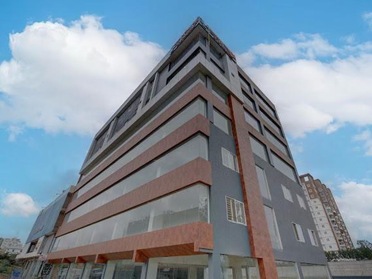 Hotel Tree Suites Next Airport Inn in Bangalore