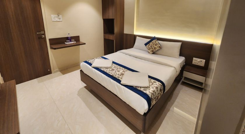 Yatri Inn in Thane