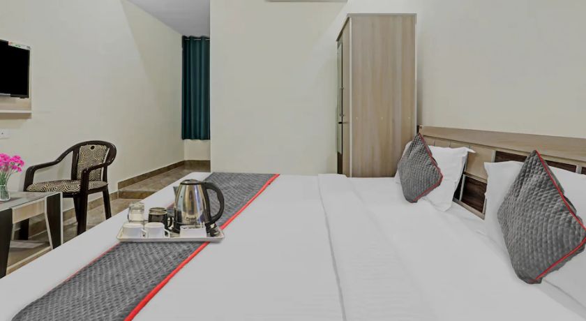 Hotel PS Palace in Lucknow