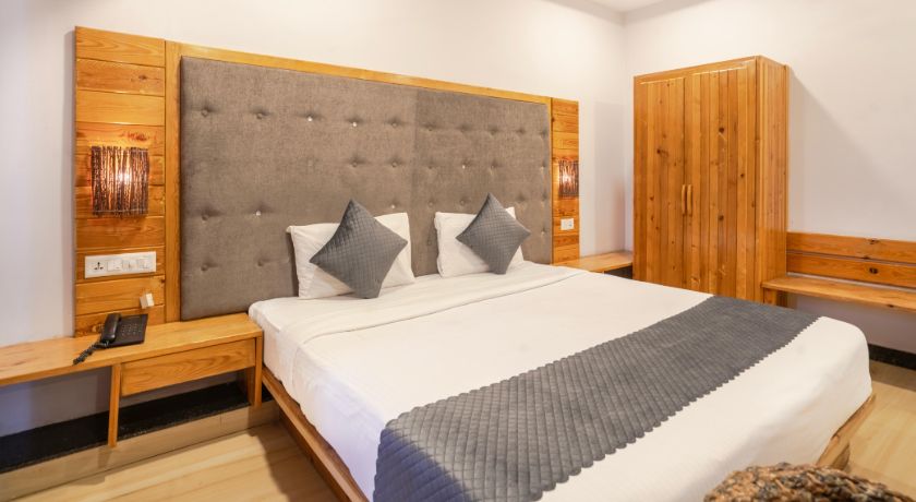 Hotel Lokis Forest Inn in Hyderabad