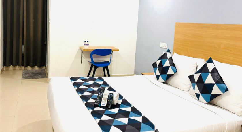 White Ridge Hotel KPHB in Hyderabad