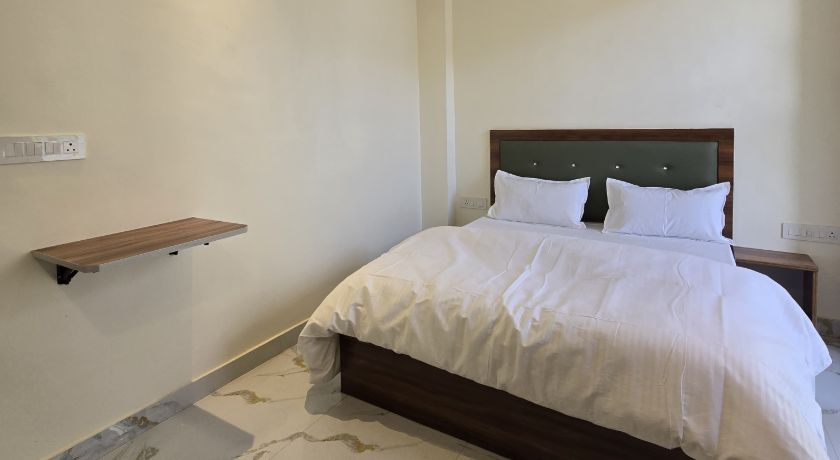 Hotel Saffron Stays in Jaipur