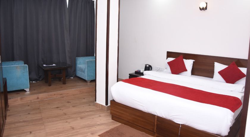 Hotel Rhodo Inn in Mussoorie