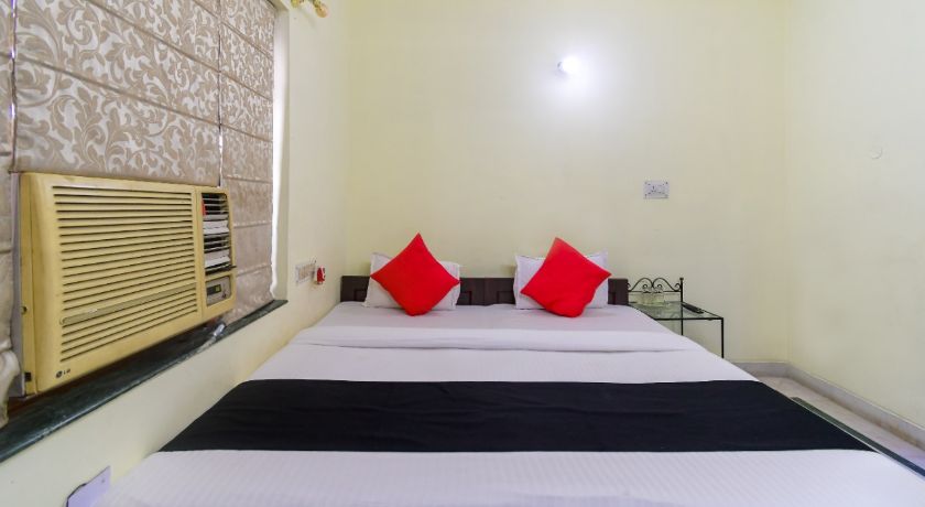 Captains Inn in Kolkata