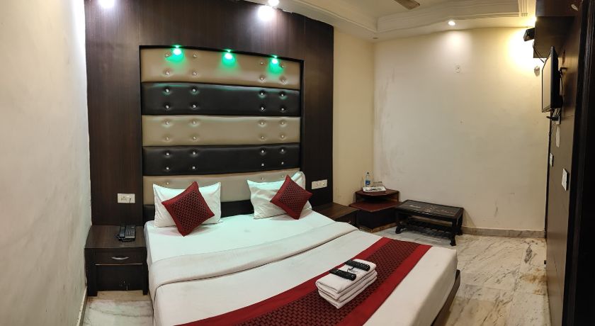 Hotel Heritage Inn in Delhi