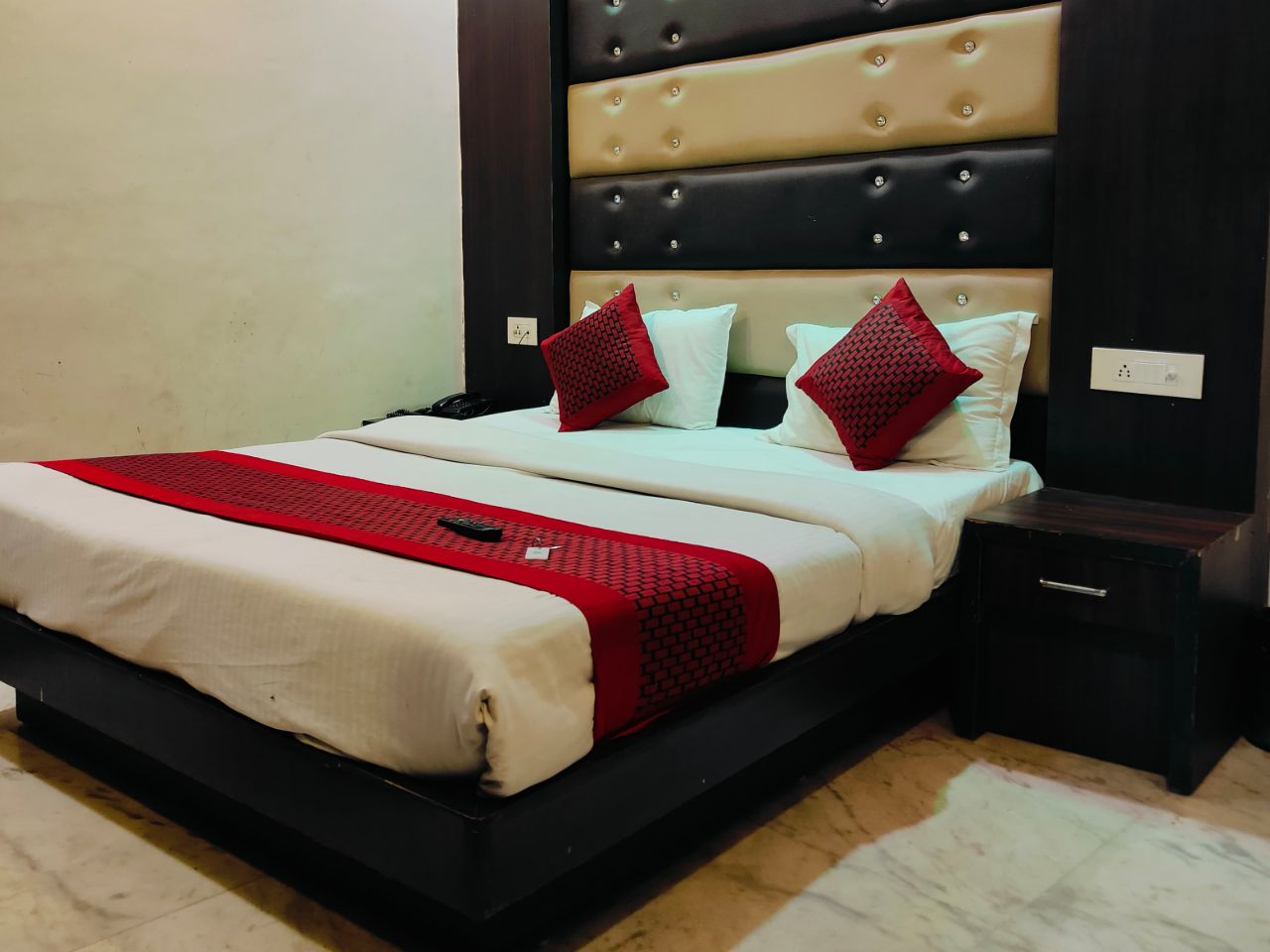 Hotel Heritage Inn in Delhi