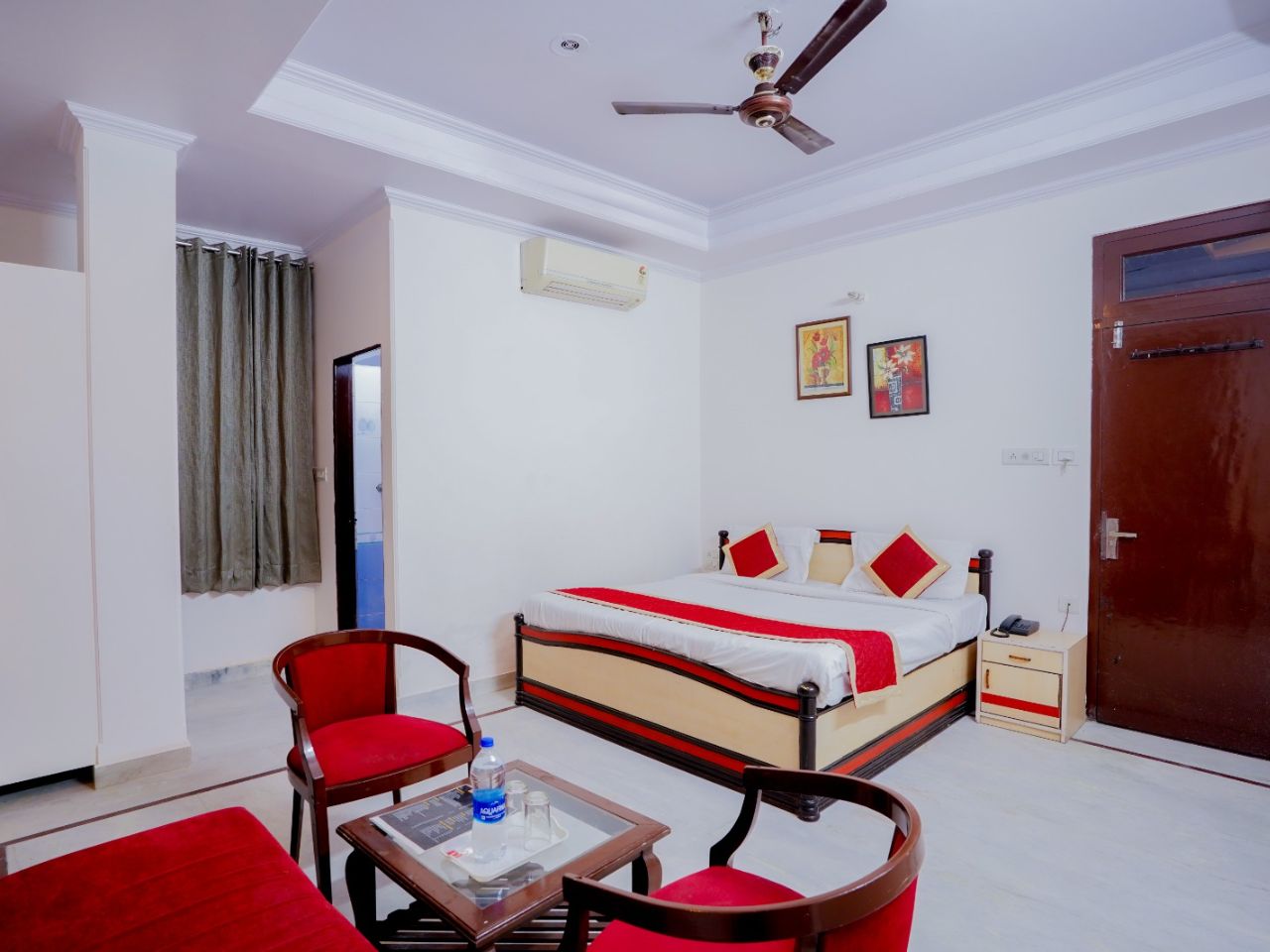 Mansarovar Palace in Jaipur