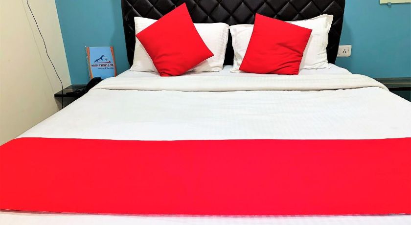 Hotel Everest Inn in Navi Mumbai