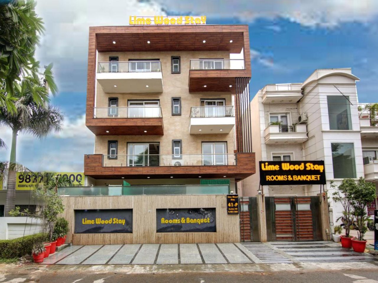 Limewood Stay Unitech Cyber Park in Gurgaon