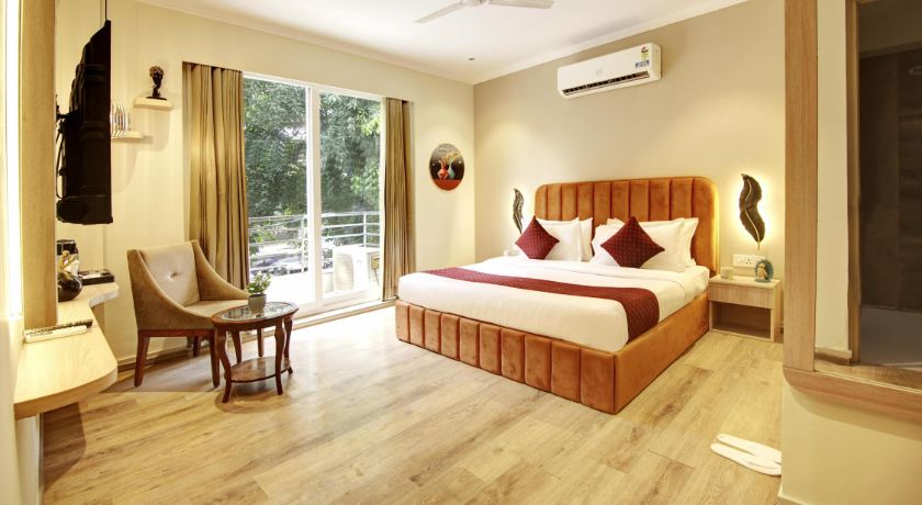 Limewood Stay - Mall 51 in Gurgaon