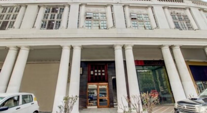 Hotel The Daffodils in Delhi