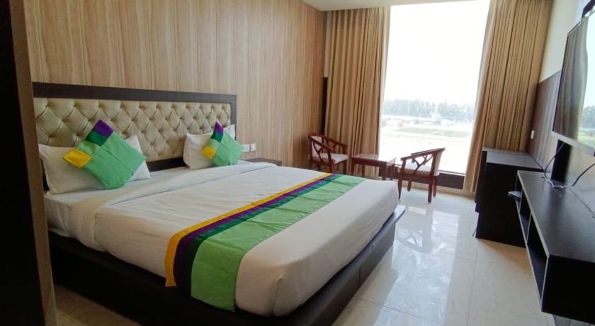 Sky View Hotel in Zirakpur