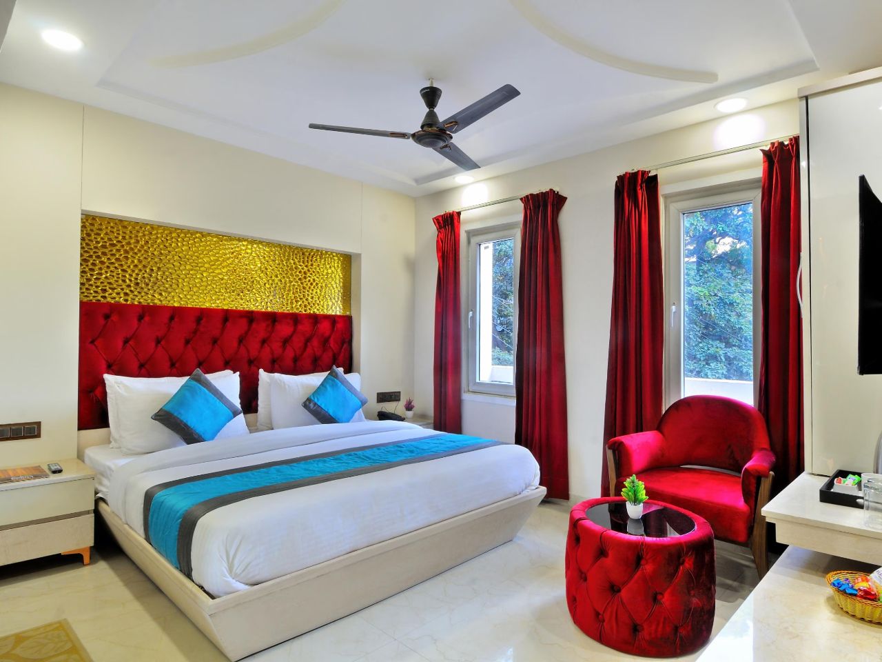 Hotel Delhi FAB in Delhi