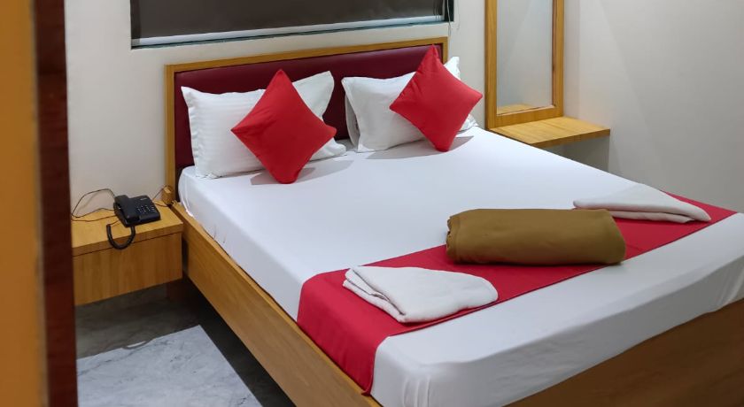 Palm Lodging and Boarding in Navi Mumbai