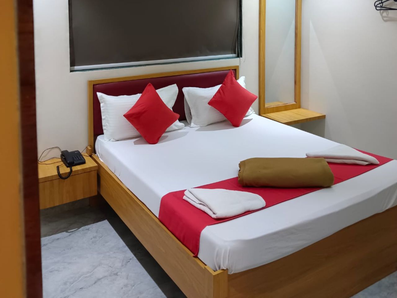 Palm Lodging and Boarding in Navi Mumbai