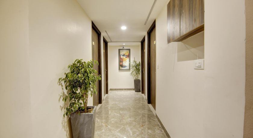 Limewood Stay - Golf Course Road in Gurgaon