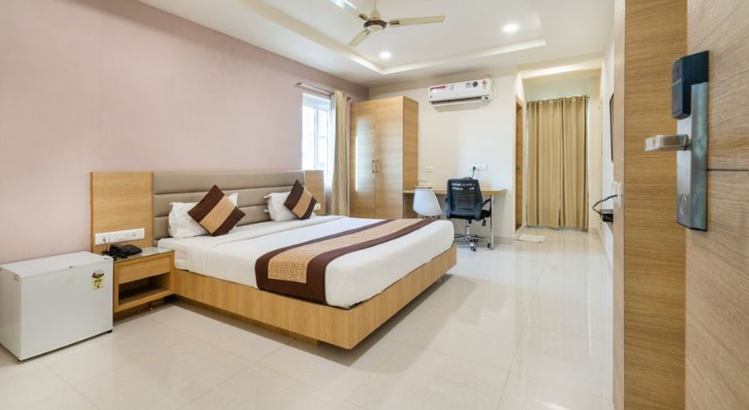 Hotel Veeraj Suites in Hyderabad