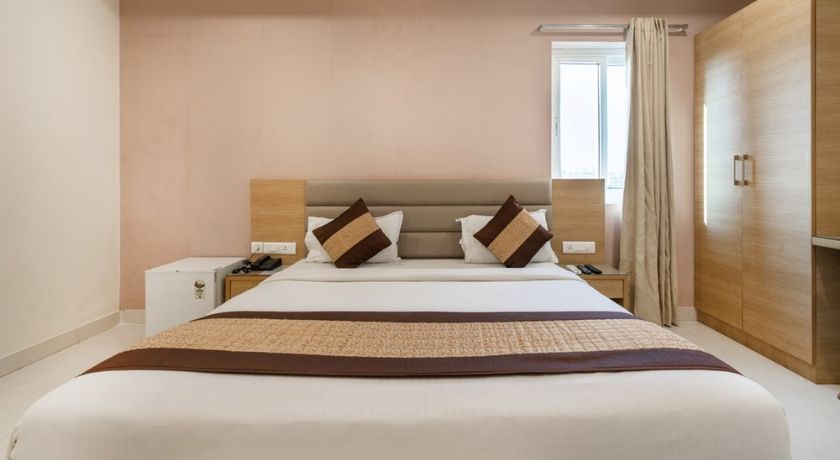 Hotel Veeraj Suites in Hyderabad