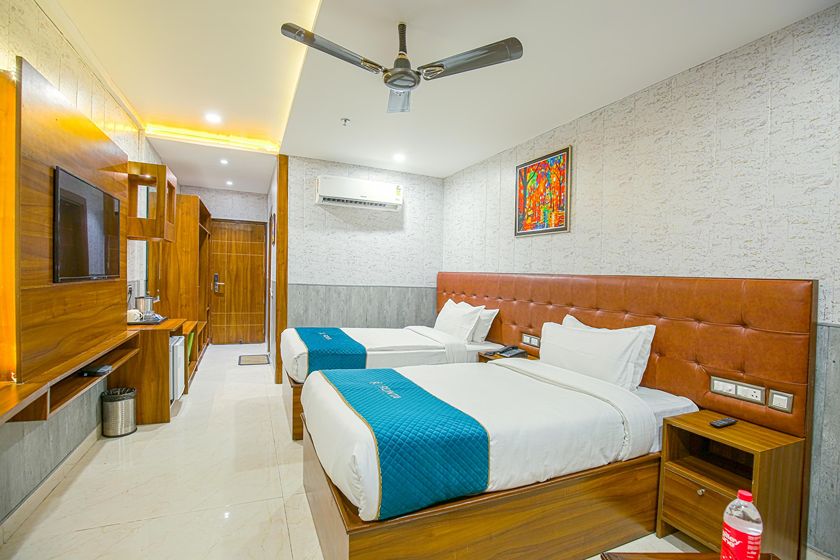 Hotel Helios in Zirakpur