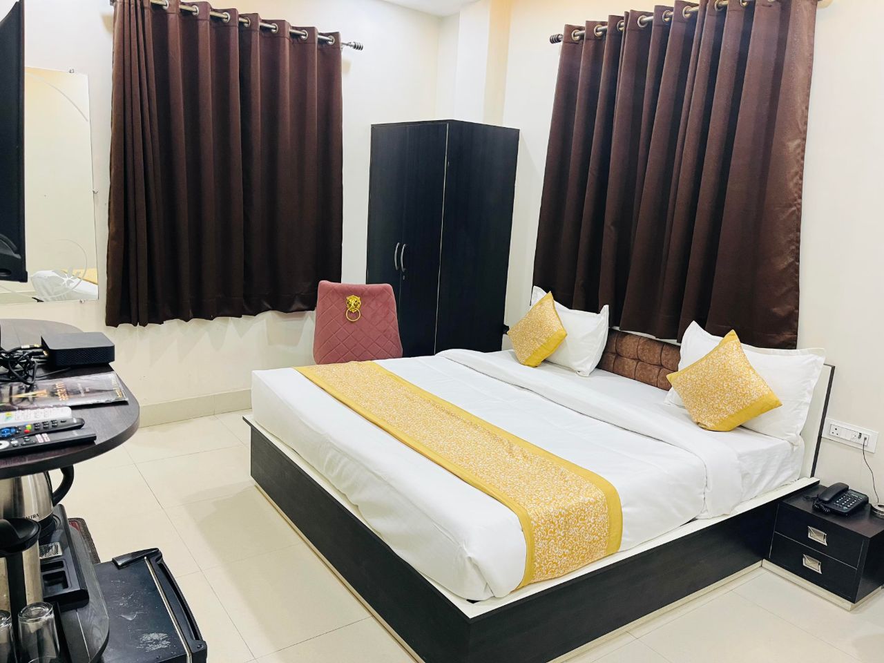 Hotel Aastha Inn in Varanasi